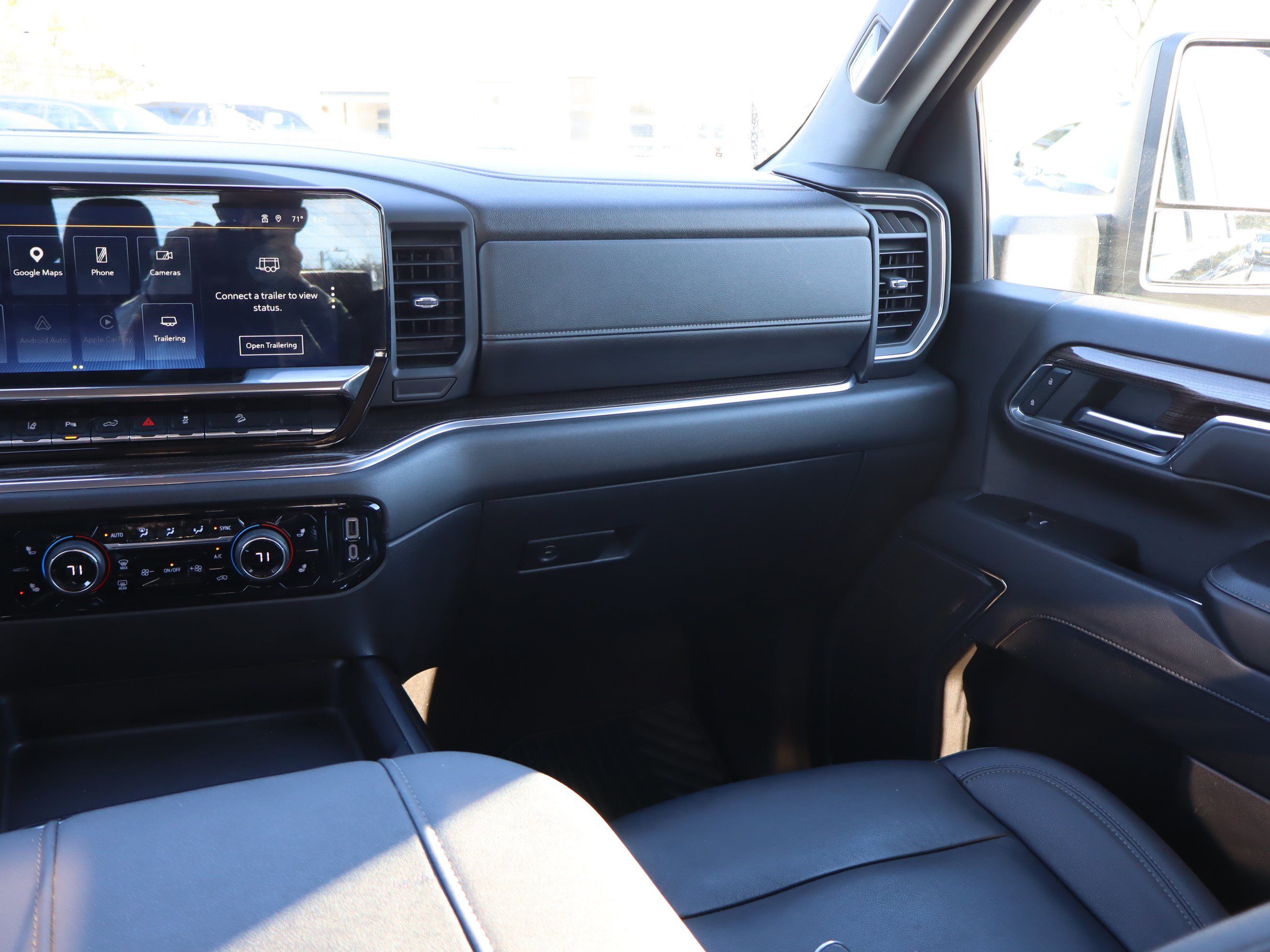 Used 2024 Chevrolet Silverado 2500 LT w/ All Star Edition AWD/4WD image 17
