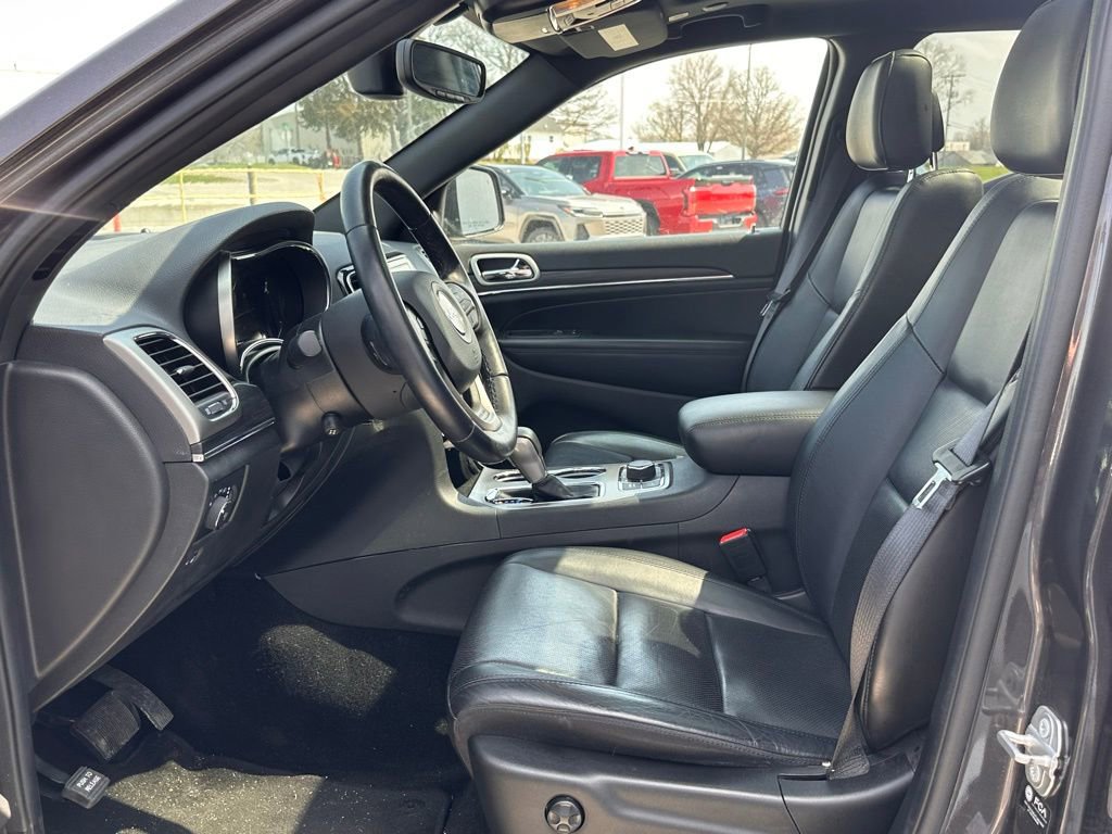 Used 2021 Jeep Grand Cherokee Limited w/ Luxury Group II image 11