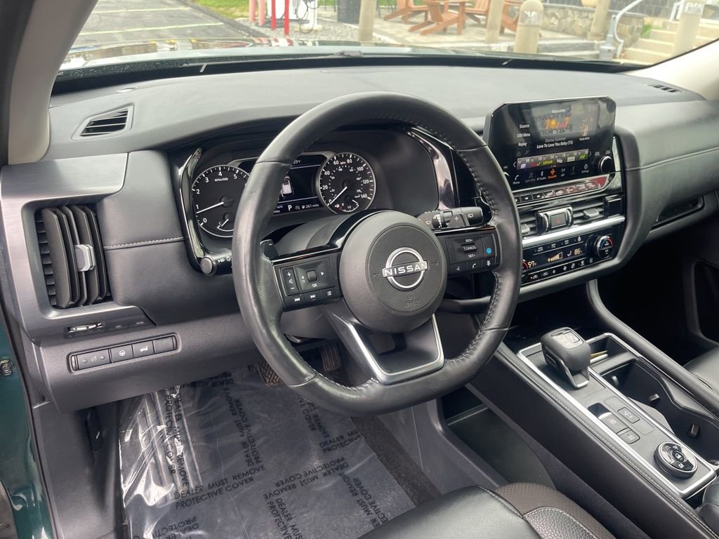 Certified 2024 Nissan Pathfinder SL image 10