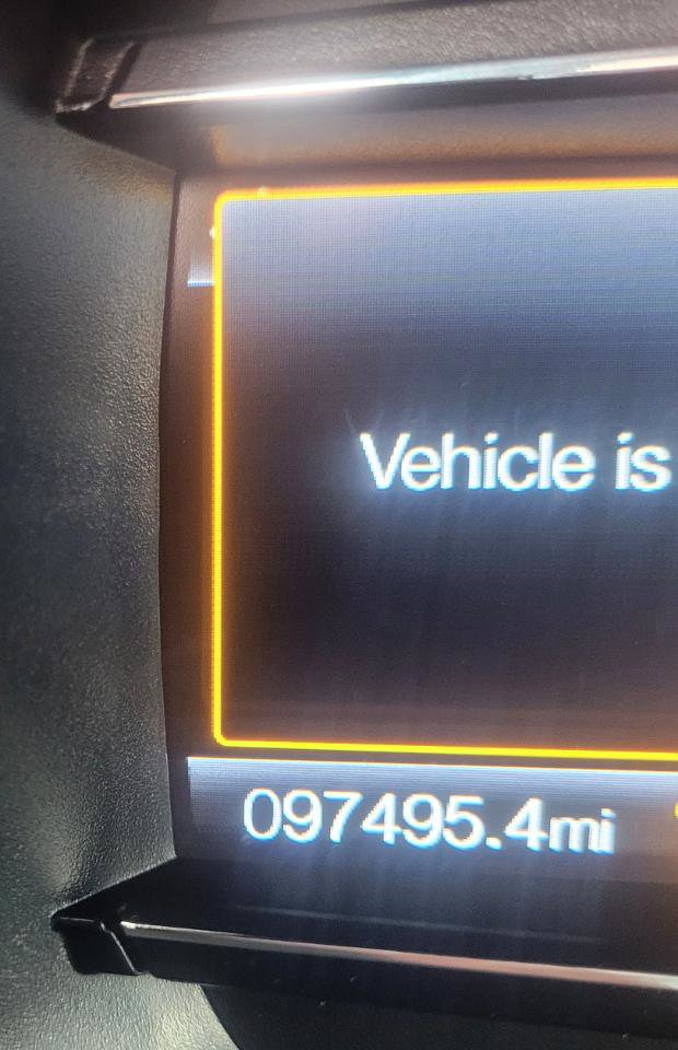 Used 2019 Ford Explorer XLT w/ Equipment Group 202A AWD/4WD image 16