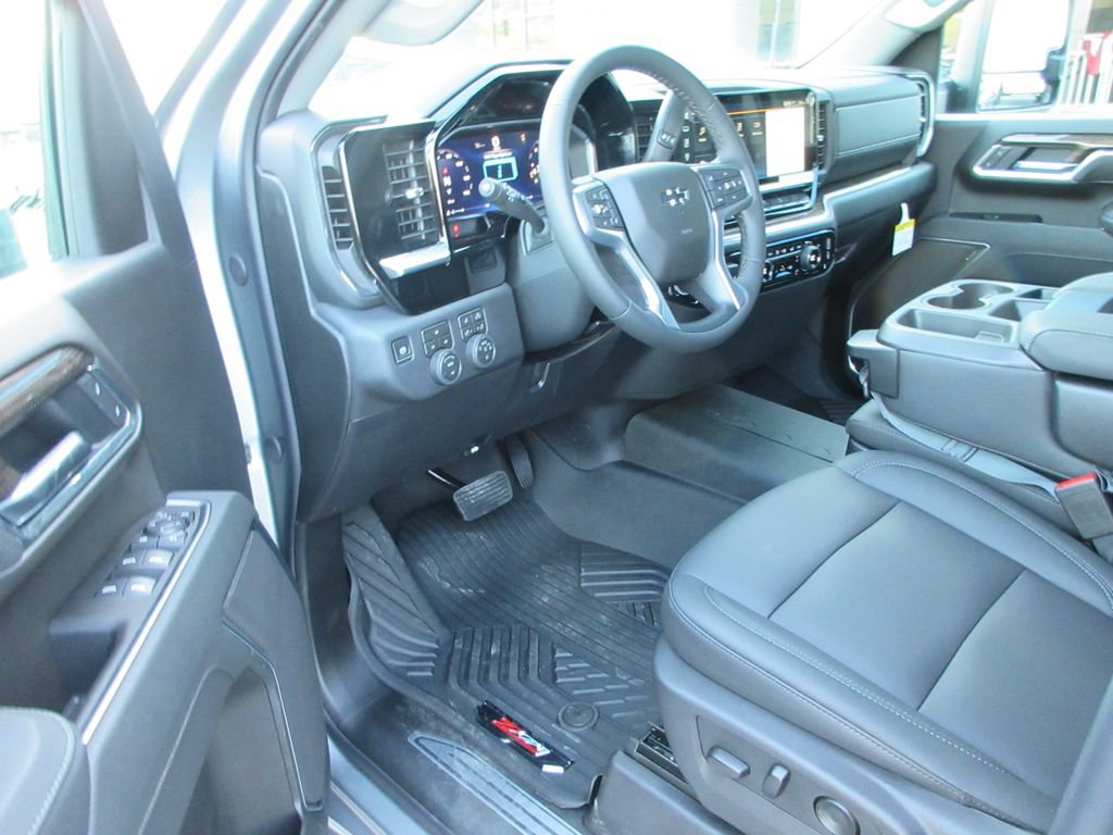 New 2026 Chevrolet Silverado 2500 LT w/ Trail Boss Package AWD/4WD image 17