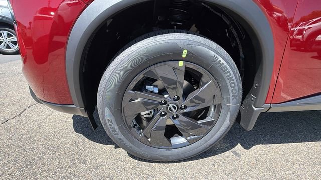 New 2026 Nissan Rogue SV AWD/4WD image 10