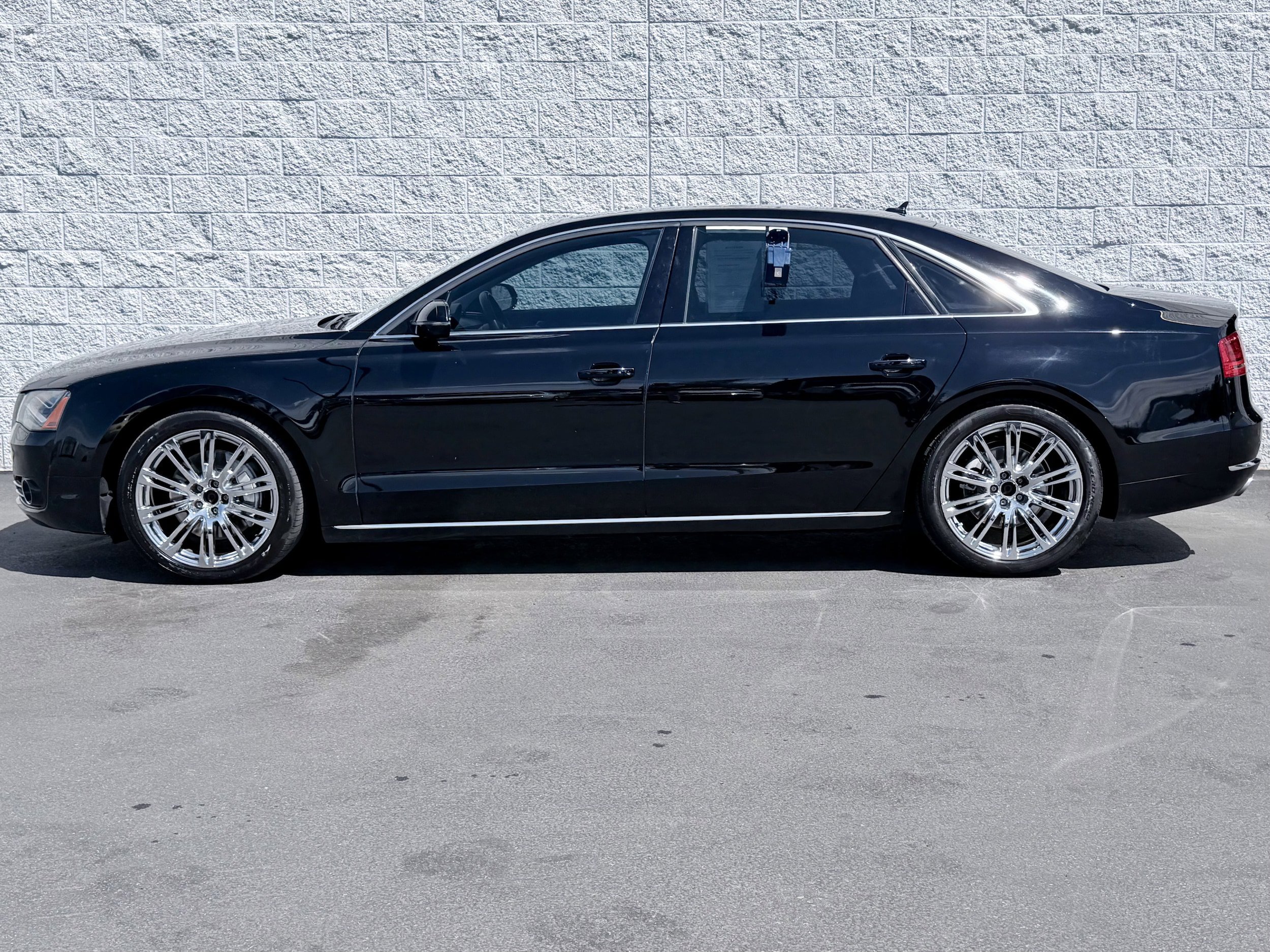 Used 2014 Audi A8 L TDI w/ Premium Package AWD/4WD image 4