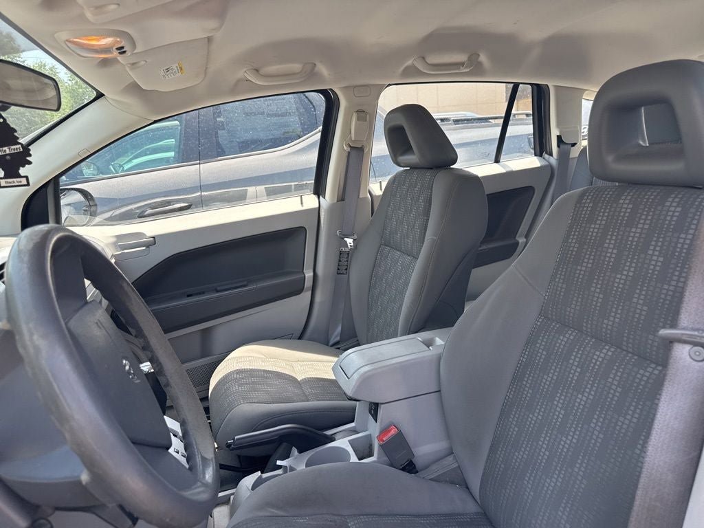 Used 2007 Dodge Caliber SXT FWD image 4