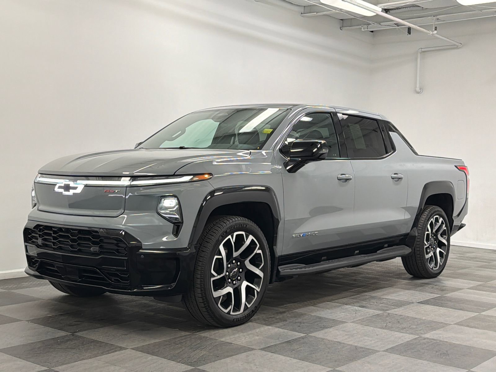 Used 2025 Chevrolet Silverado EV RST