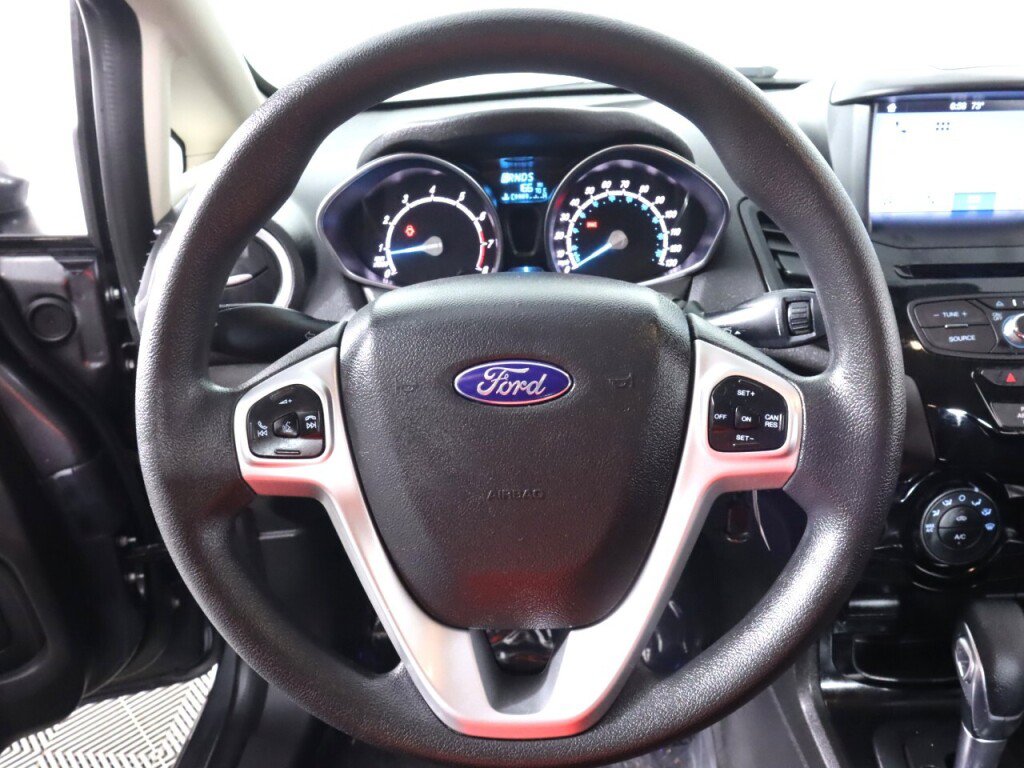 Used 2019 Ford Fiesta SE w/ Equipment Group 201A FWD image 11
