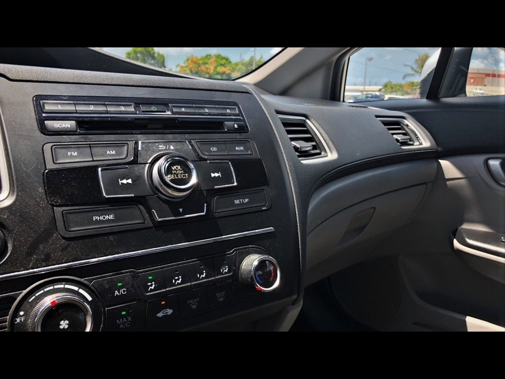 Used 2015 Honda Civic LX image 11