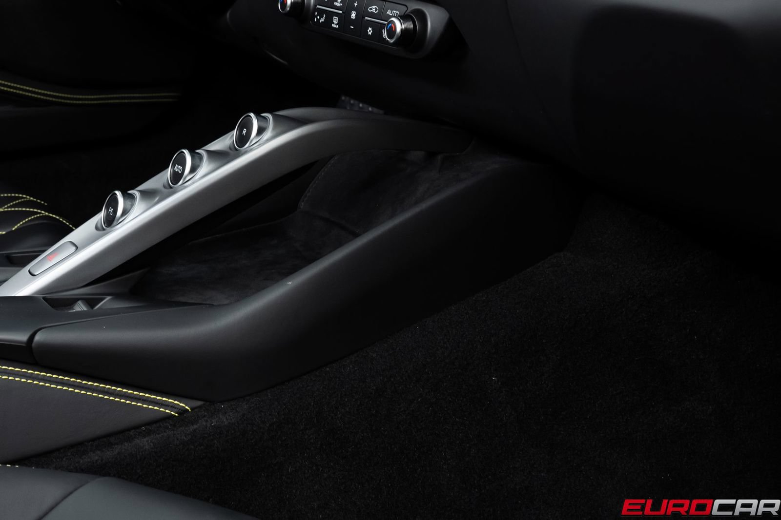 Used 2022 Ferrari 812 GTS RWD image 39