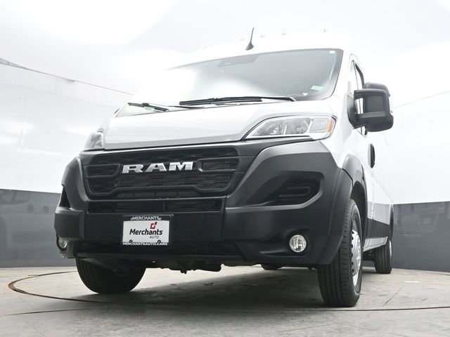 Used 2025 RAM ProMaster 2500 w/ Convenience Group image 28