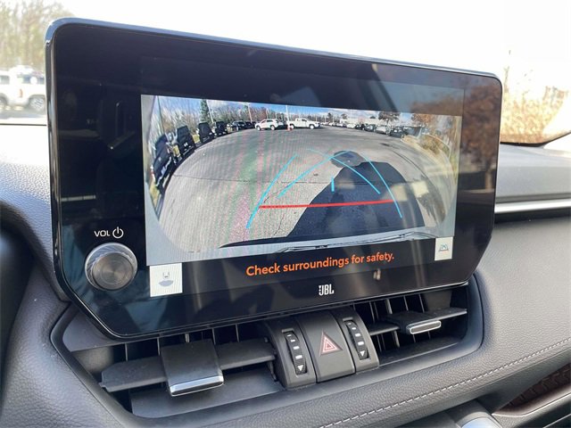 Used 2023 Toyota RAV4 Limited image 30