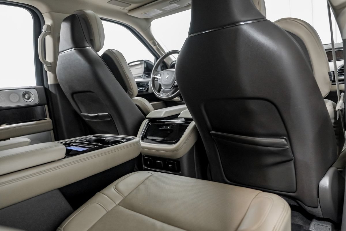 Used 2022 Lincoln Navigator L Reserve AWD/4WD image 34