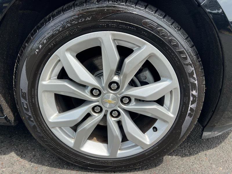 Used 2018 Chevrolet Impala LS FWD image 26