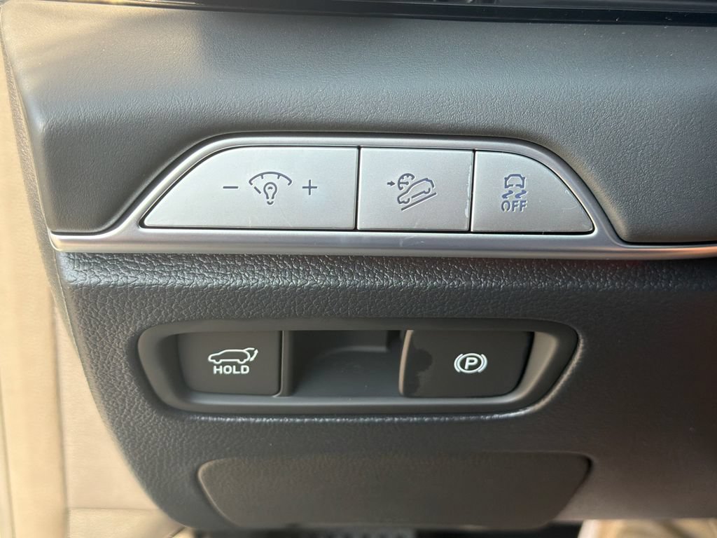 New 2027 Genesis GV80 2.5T Select AWD/4WD image 35