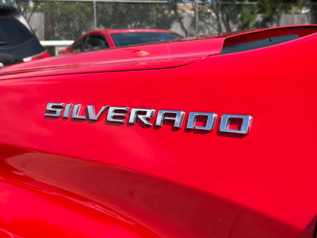 Used 2024 Chevrolet Silverado 1500 Custom RWD image 14