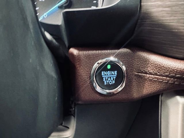 Used 2024 Ford Expedition Limited image 33