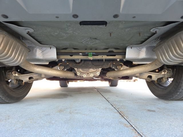 Used 2021 Ford Explorer Limited w/ Equipment Group 301A AWD/4WD image 89