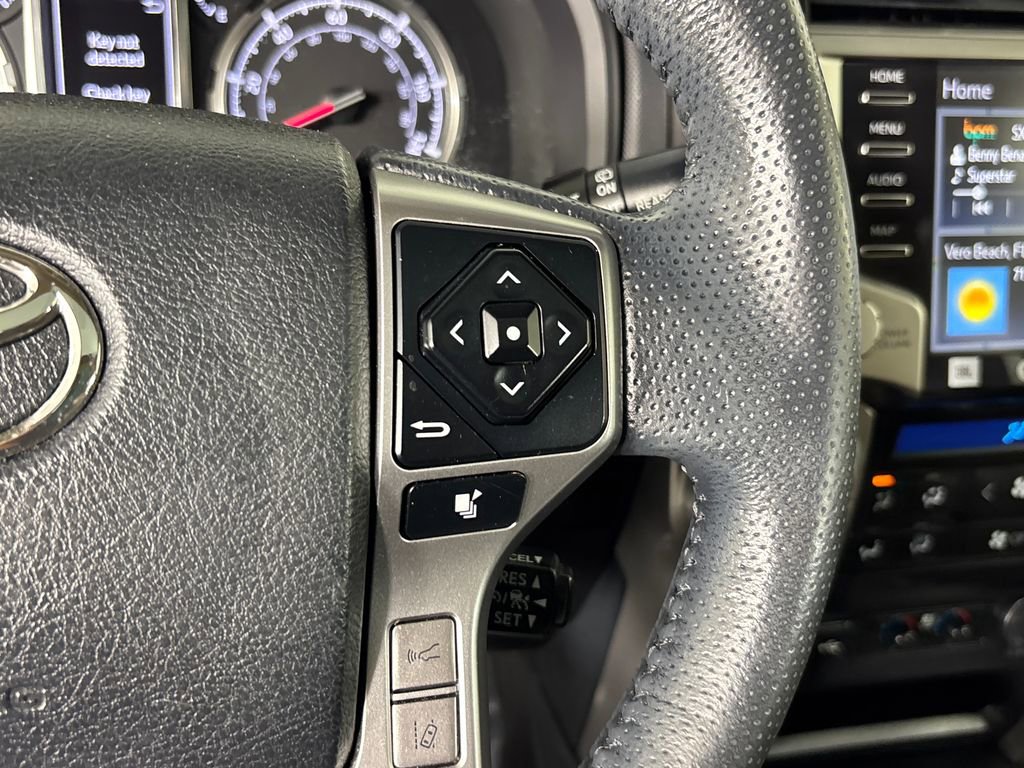 Certified 2021 Toyota 4Runner Limited AWD/4WD image 18