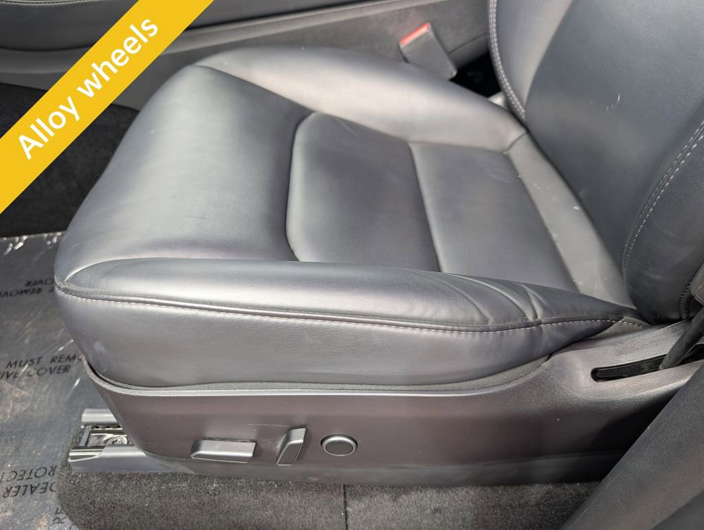 Used 2021 Tesla Model Y Long Range AWD/4WD image 14