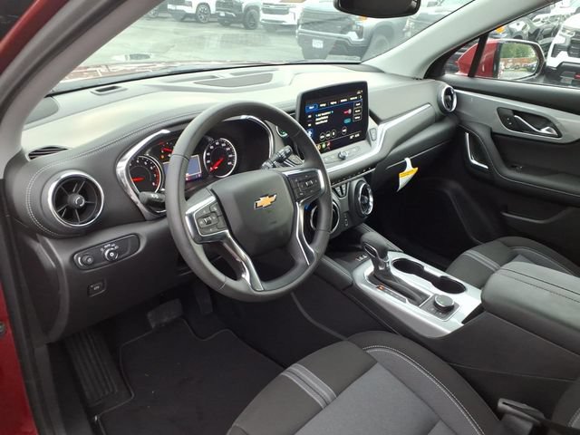 New 2026 Chevrolet Blazer LT w/ Convenience Package FWD image 9