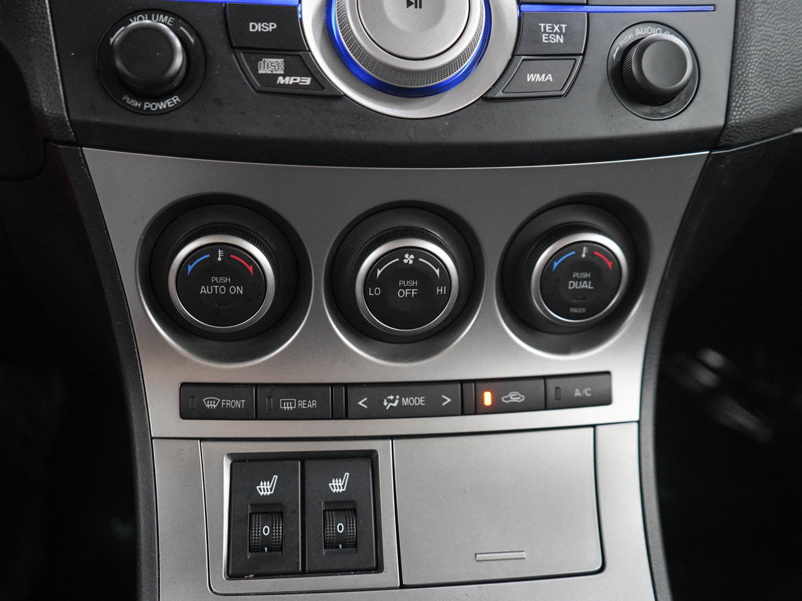 Used 2010 MAZDA MAZDA3 s Grand Touring FWD image 21