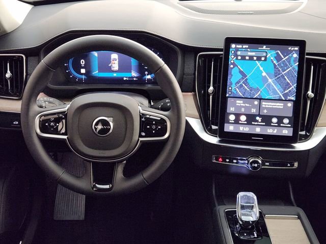 New 2025 Volvo XC90 B6 Plus w/ Protection Package Premier image 27