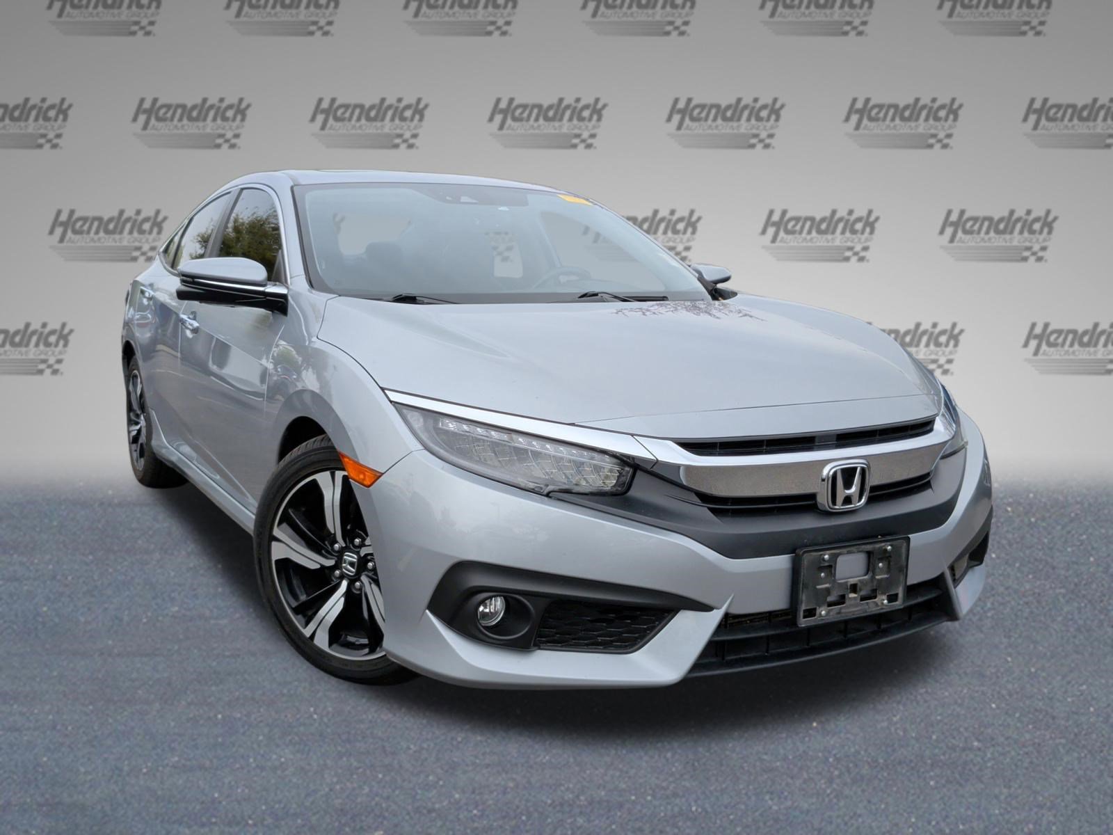 Used 2016 Honda Civic Touring image 2