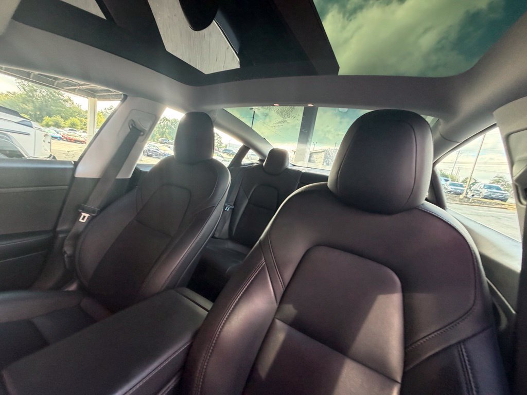 Used 2021 Tesla Model 3 Standard Range Plus RWD image 28