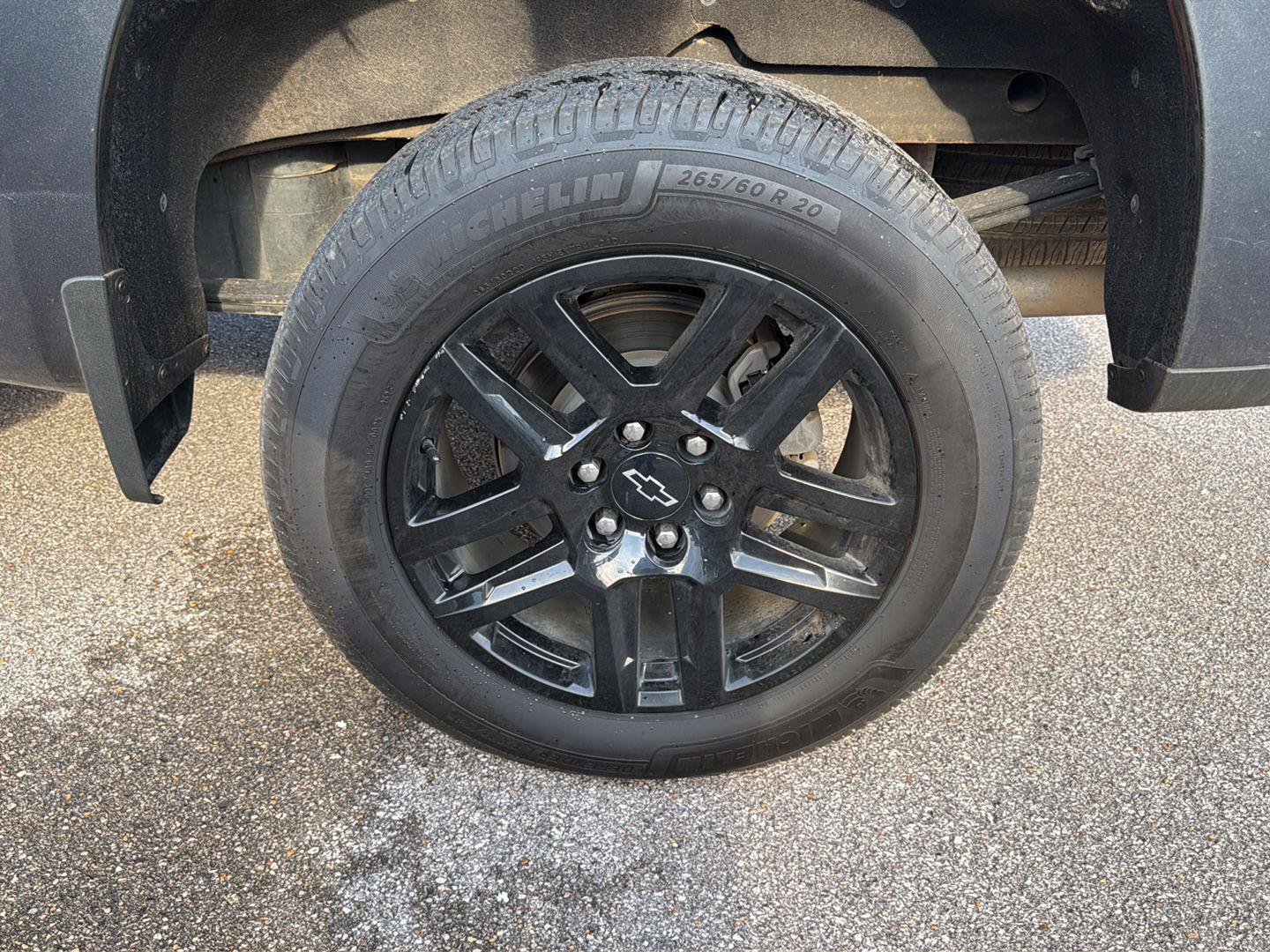 Used 2021 Chevrolet Silverado 1500 LT Trail Boss w/ Convenience Package II AWD/4WD image 16