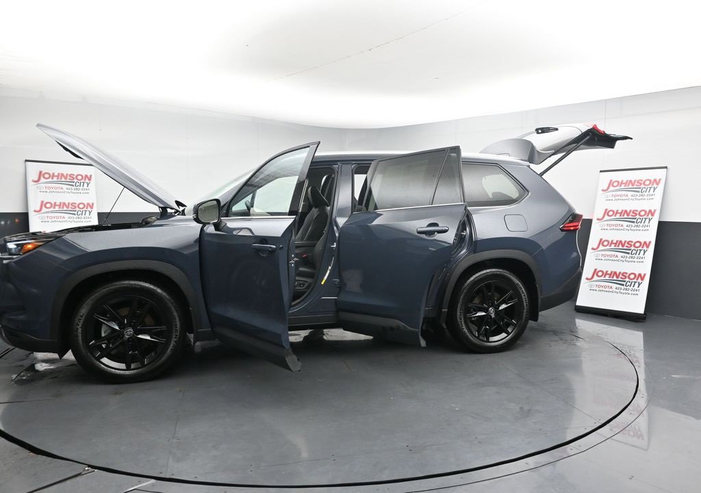 Used 2025 Toyota Grand Highlander AWD Hybrid image 45