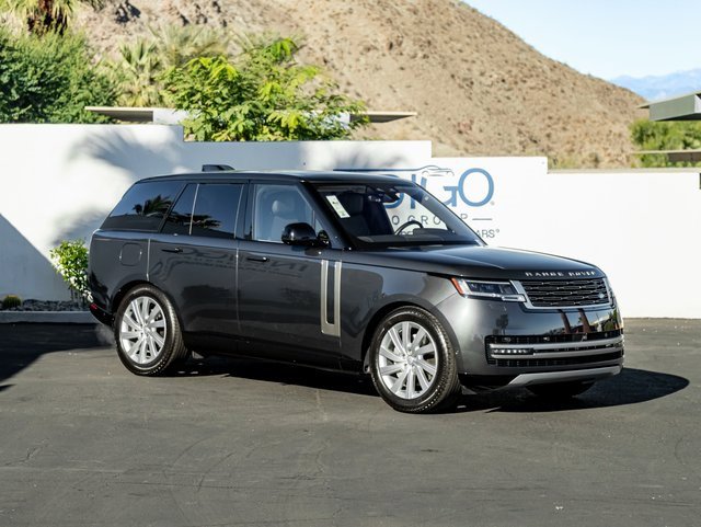 Used 2023 Land Rover Range Rover SE image 4