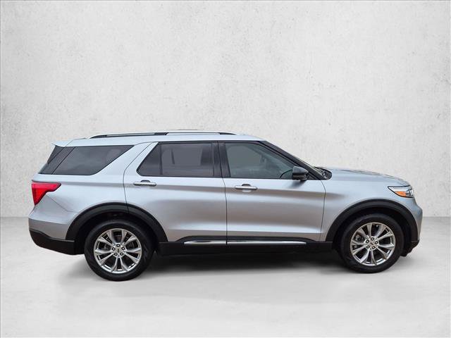 Certified 2021 Ford Explorer Limited w/ Equipment Group 301A RWD image 4