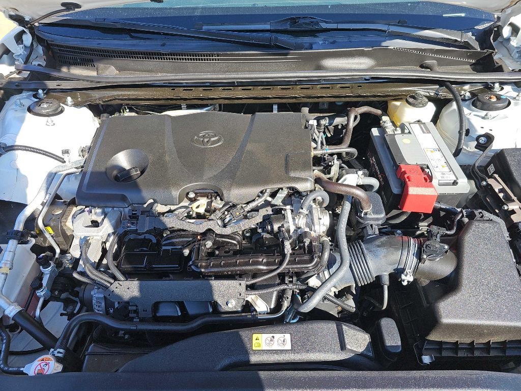Used 2022 Toyota Camry SE image 33