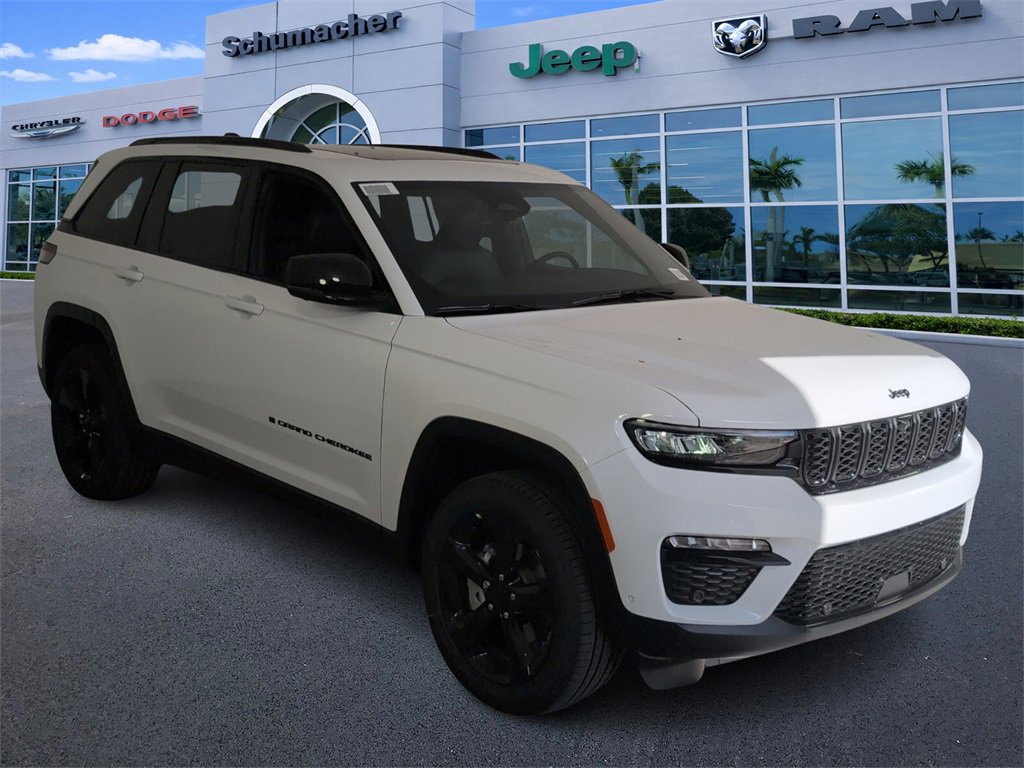 New 2025 Jeep Grand Cherokee Limited w/ Luxury Tech Group II image 2