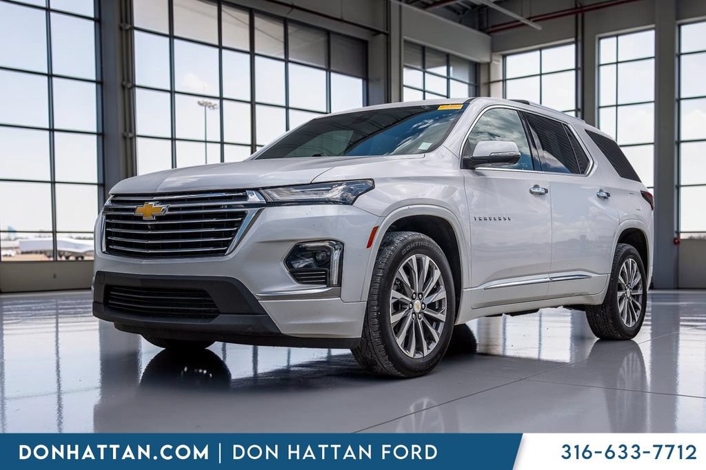 Used 2023 Chevrolet Traverse Premier