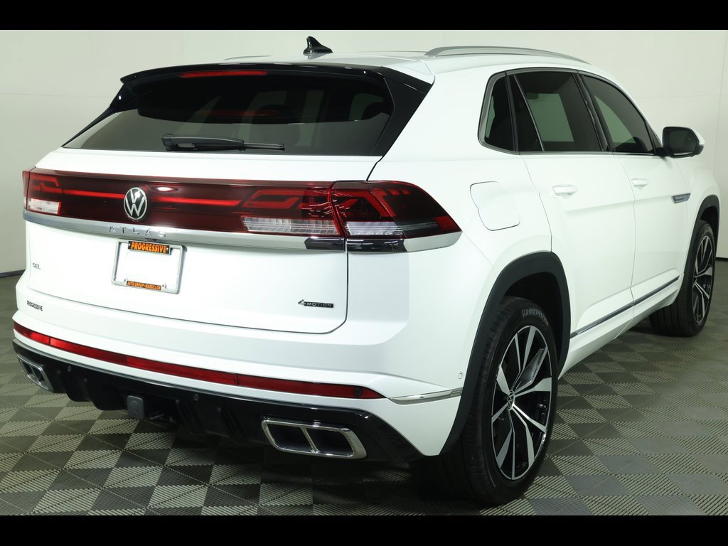 Used 2024 Volkswagen Atlas Cross Sport SEL Premium R-Line image 15