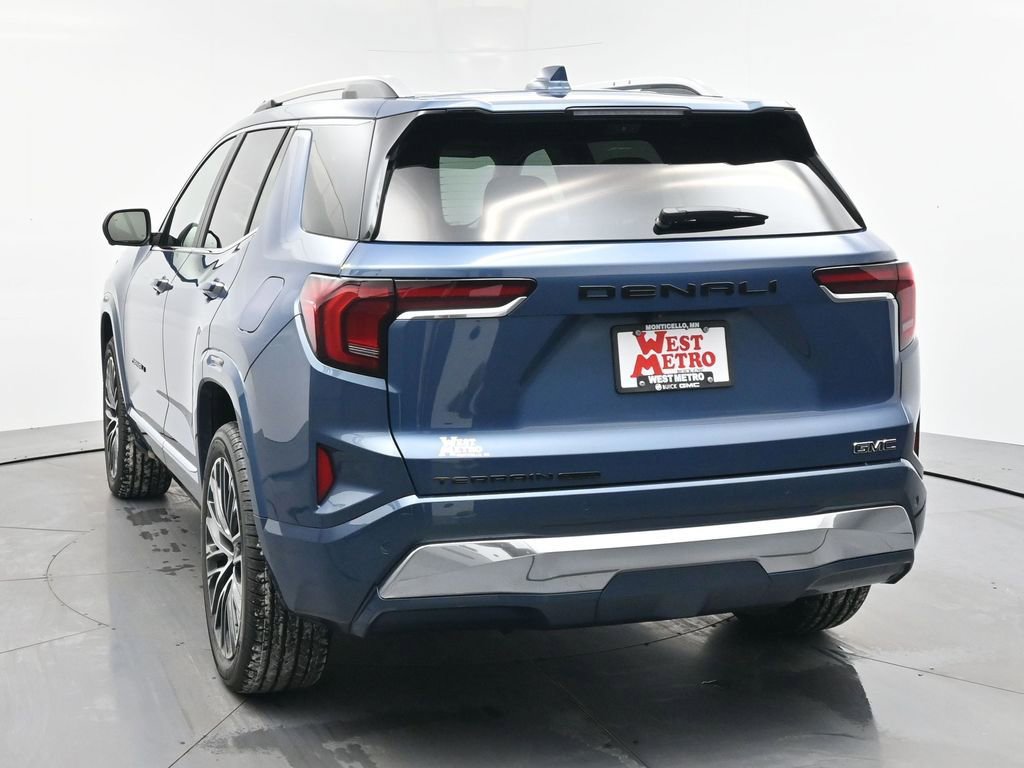 New 2026 GMC Terrain Denali w/ LPO, Black Badging Package image 30
