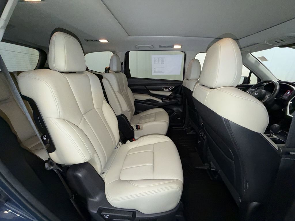Used 2023 Subaru Ascent Limited w/ Technology Package AWD/4WD image 17