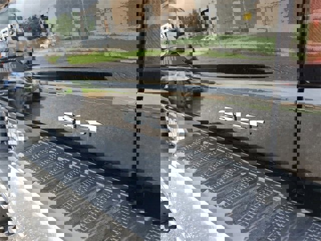 New 2025 GMC Sierra 2500 SLT w/ SLT Premium Package image 9