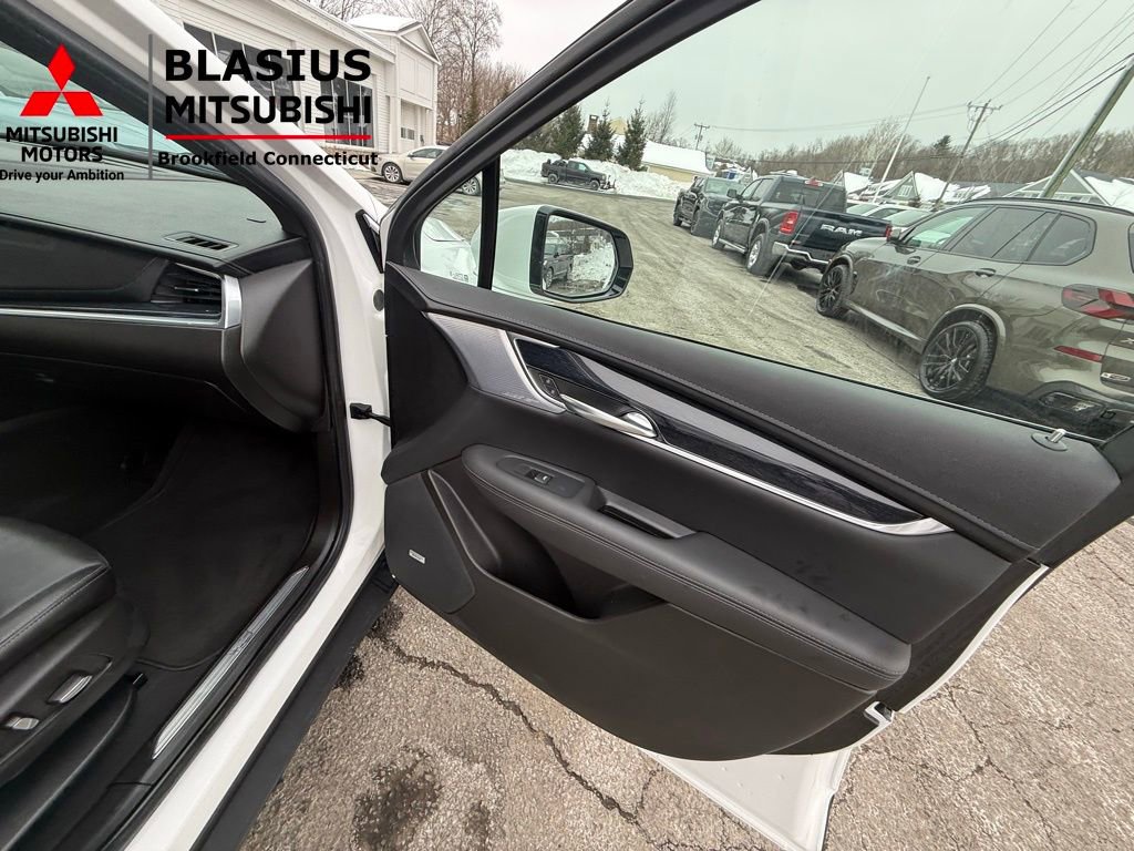 Used 2024 Cadillac XT5 Premium Luxury image 42