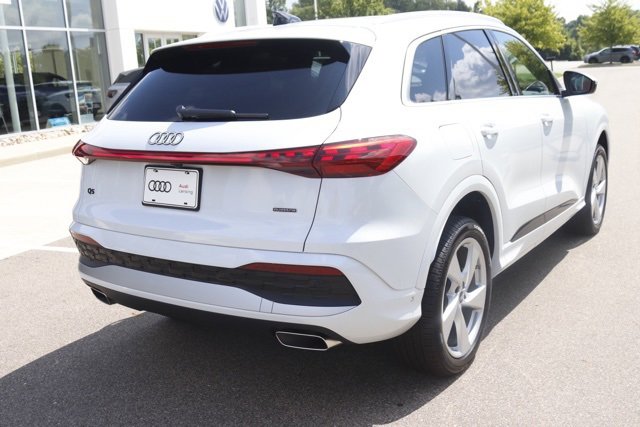 New 2025 Audi Q5 2.0T Premium Plus image 3