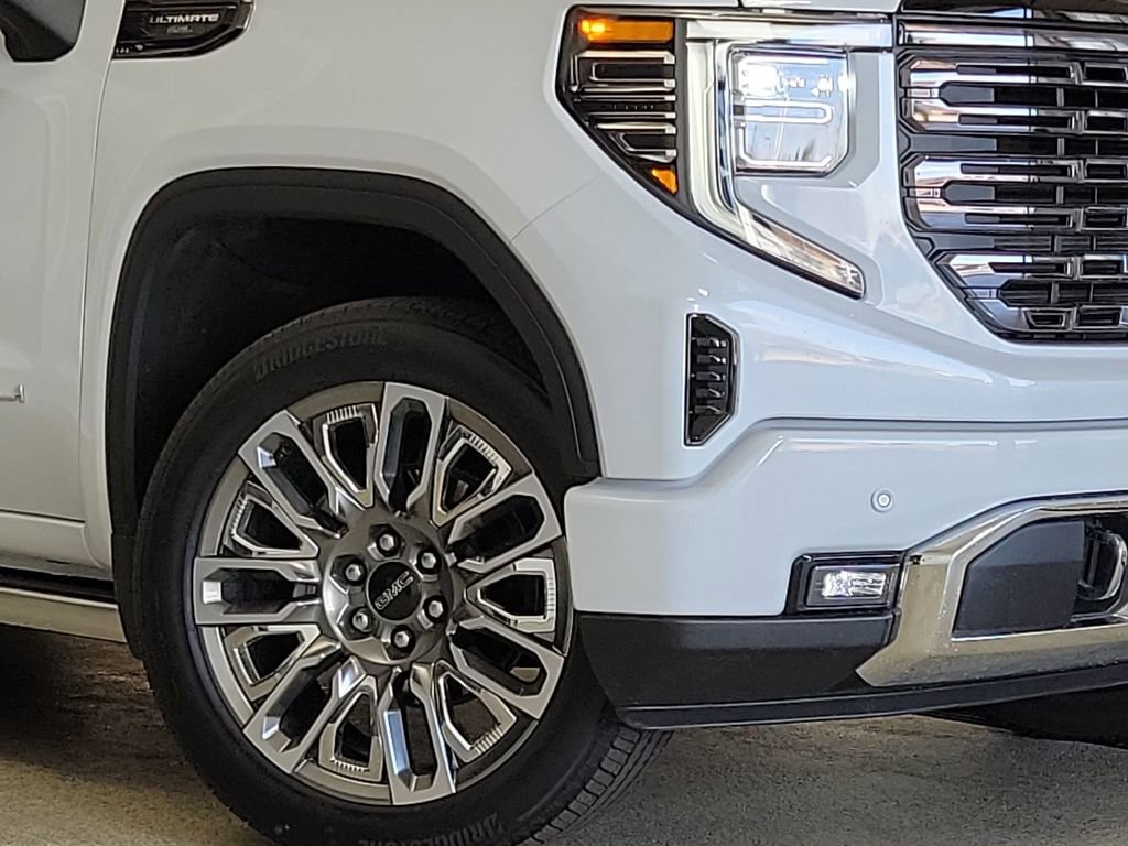 Certified 2026 GMC Sierra 1500 Denali Ultimate image 3