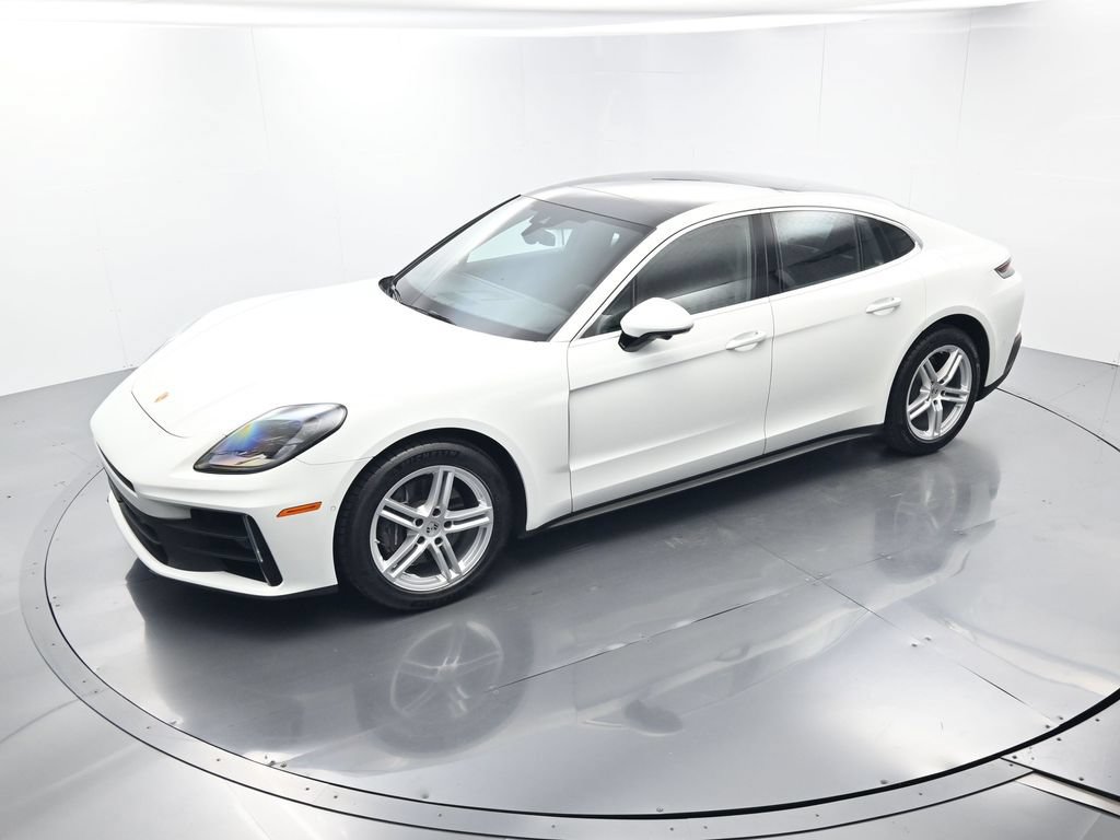 Certified 2025 Porsche Panamera RWD image 35