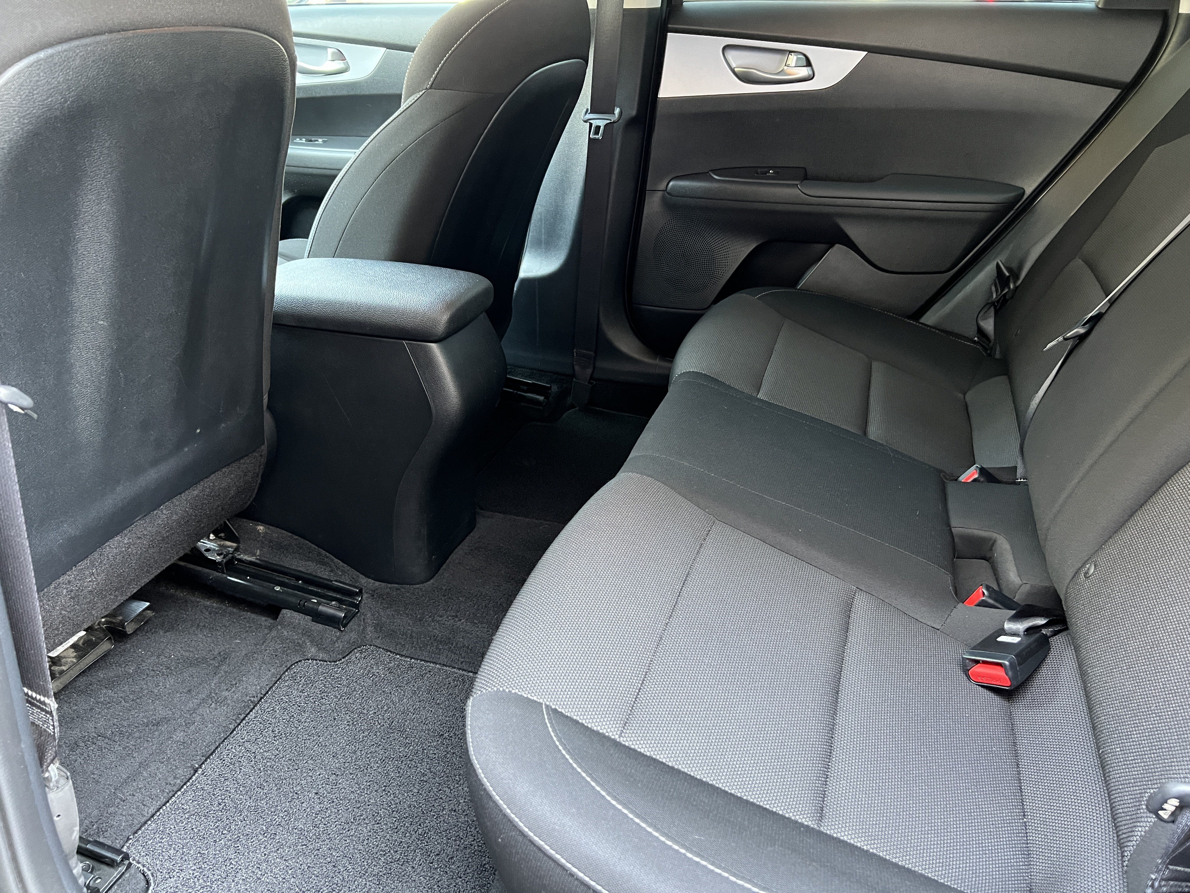 Used 2023 Kia Forte LXS w/ LXS Technology Package FWD image 15