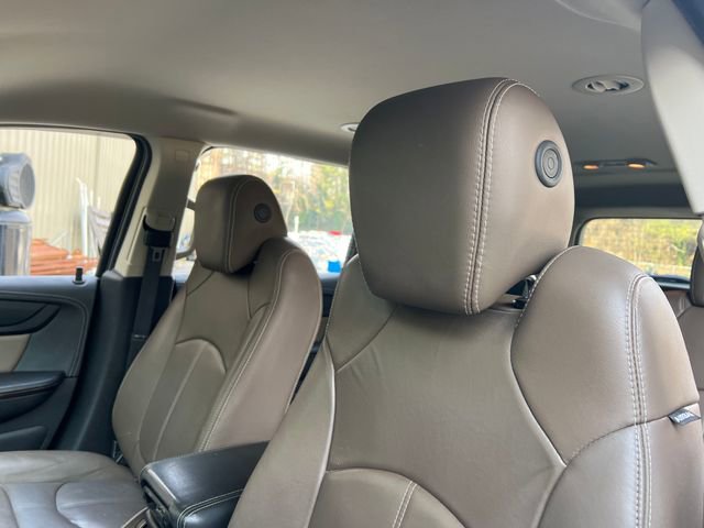 Used 2016 GMC Acadia SLT image 14