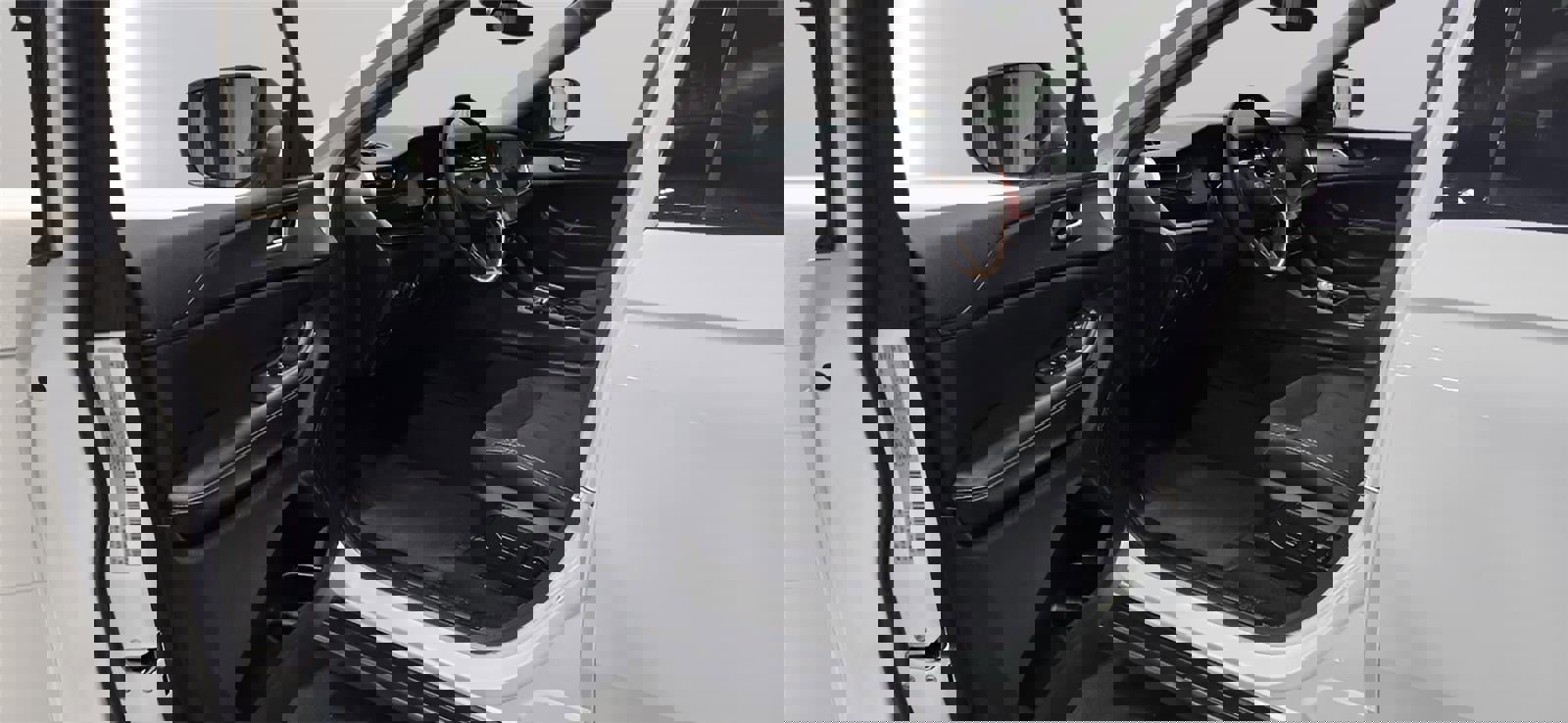 Used 2023 Jeep Grand Cherokee Laredo image 25