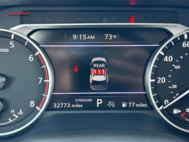 Used 2025 Nissan Rogue SV FWD image 27