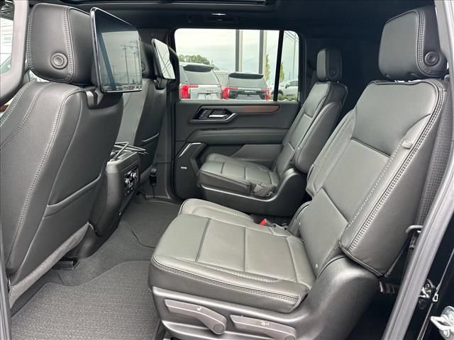 New 2026 GMC Yukon XL Denali w/ Denali Reserve Package AWD/4WD image 24