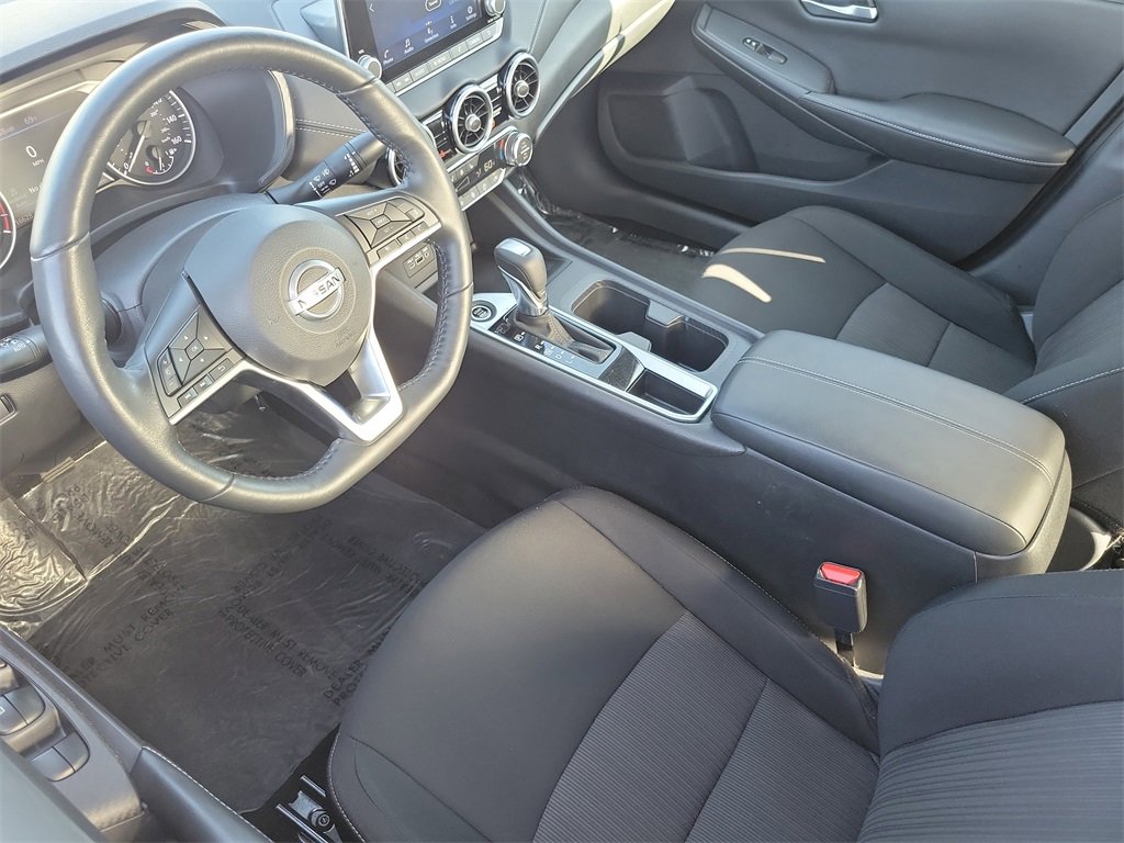 Used 2023 Nissan Sentra SV w/ All-Weather Package image 4