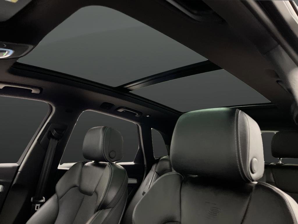 Used 2023 Audi Q5 e Premium Plus w/ Premium Plus Package image 7