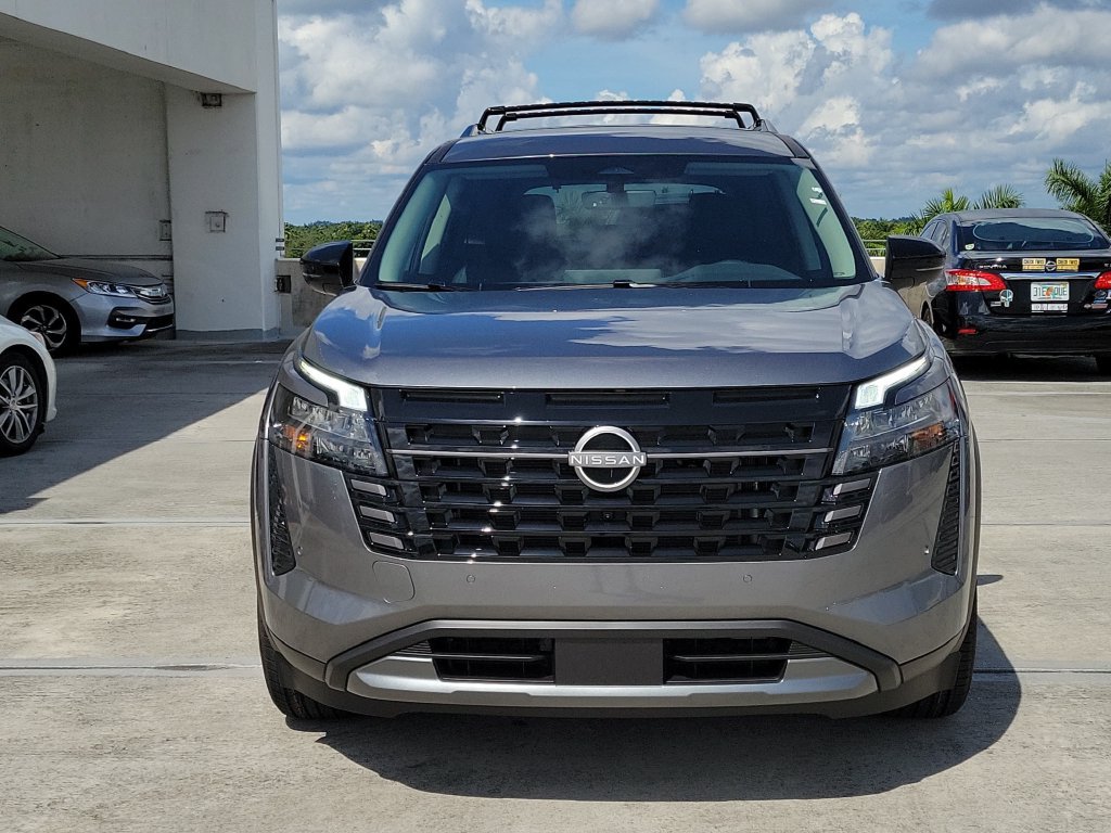 New 2026 Nissan Pathfinder SL w/ Cargo Package FWD image 2